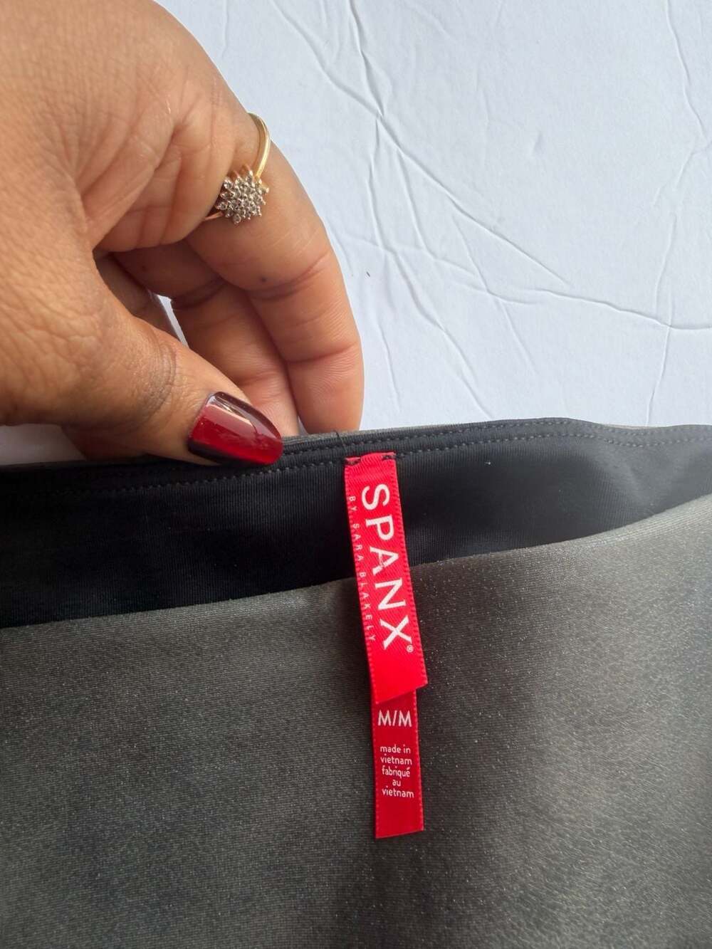 SPANX - Picture 3 of 4